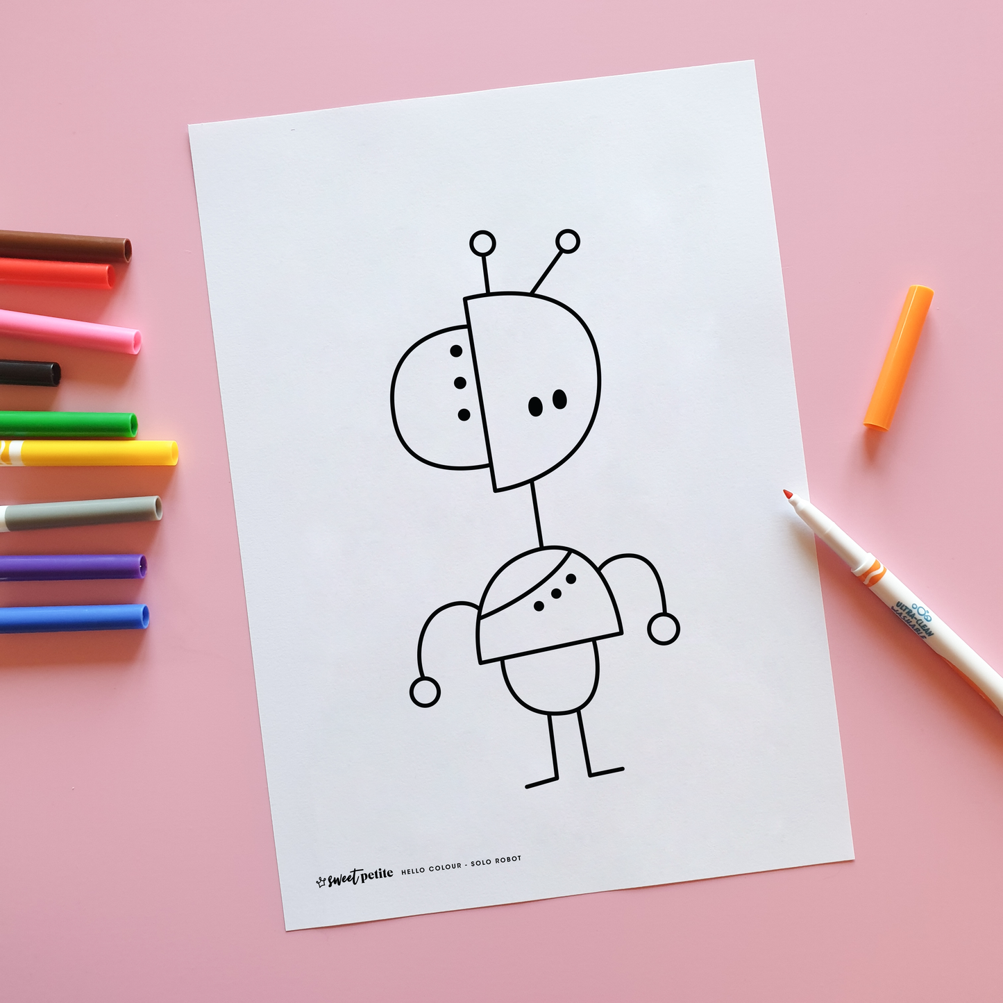 Solo Robot Colouring Page Freebie